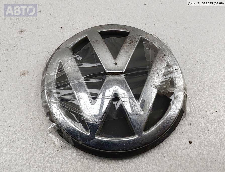 Эмблема к Volkswagen Passat 1999
