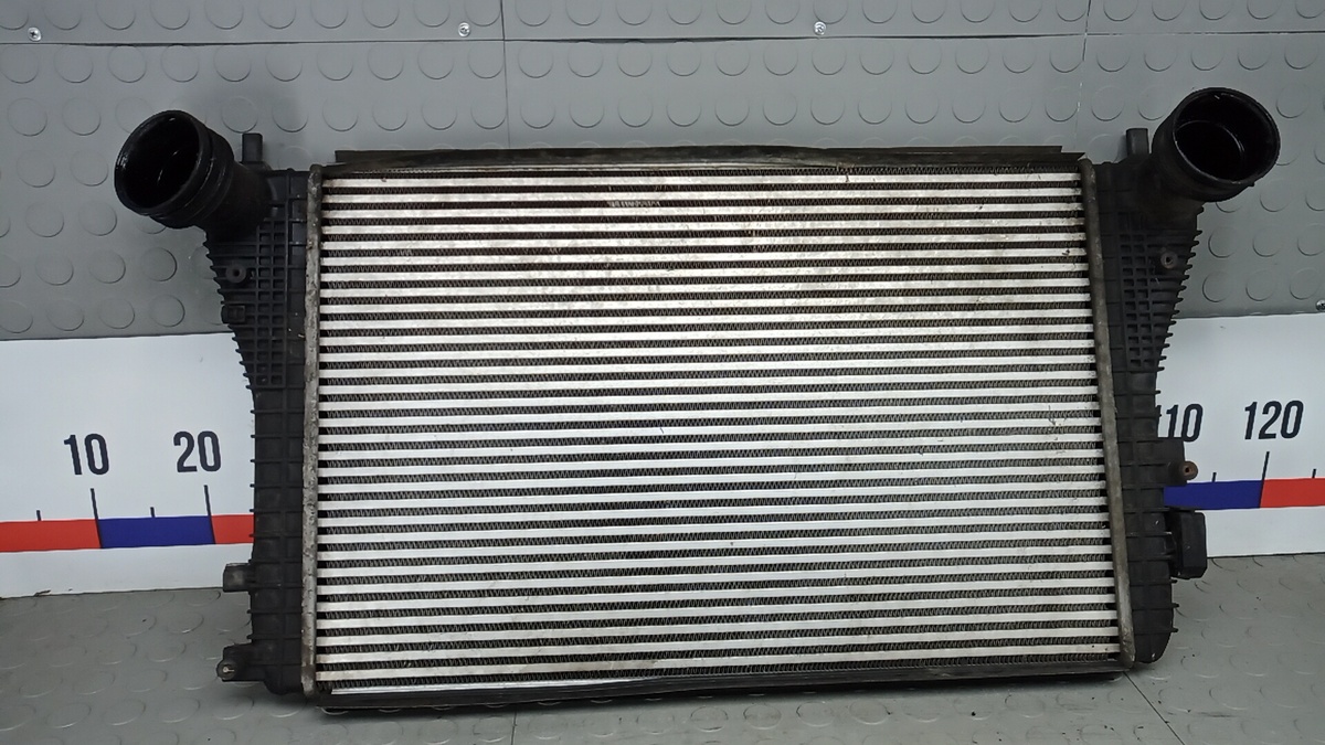 Интеркулер к Volkswagen Golf 2007