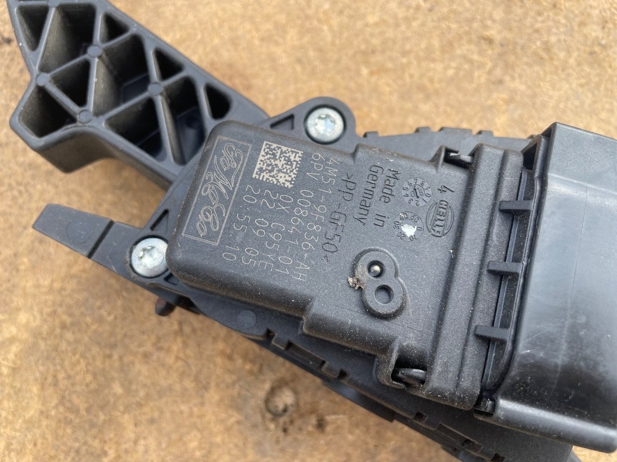 Педаль газа к Ford Focus 2003