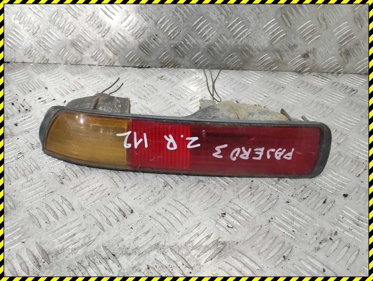 Стоп-сигнал к Mitsubishi Pajero 2002