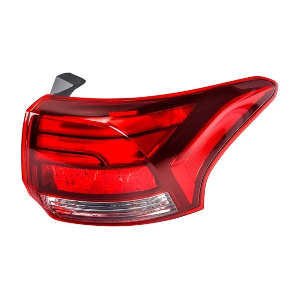 Фонарь задний правый к Mitsubishi Outlander 2014