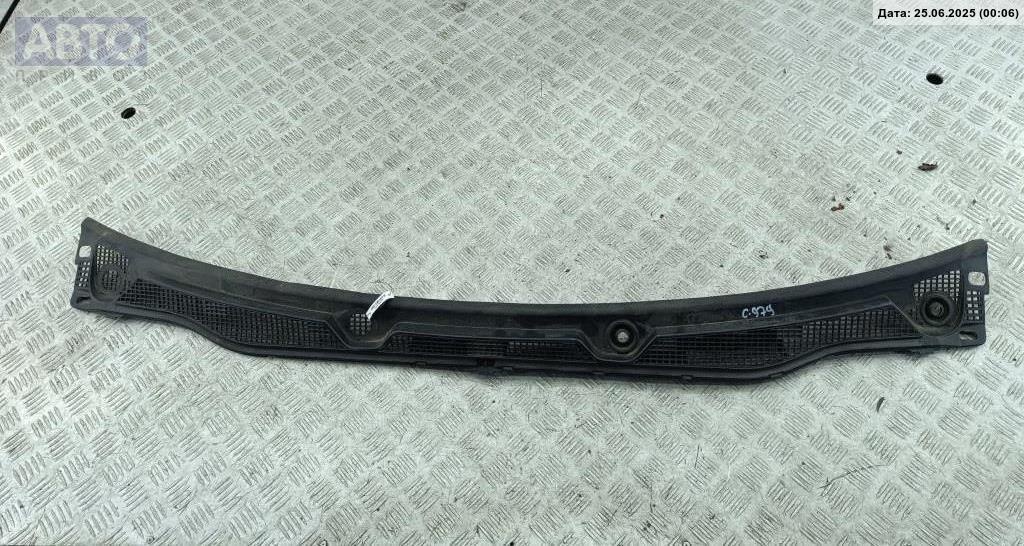 Дождевик к Renault Captur 2016