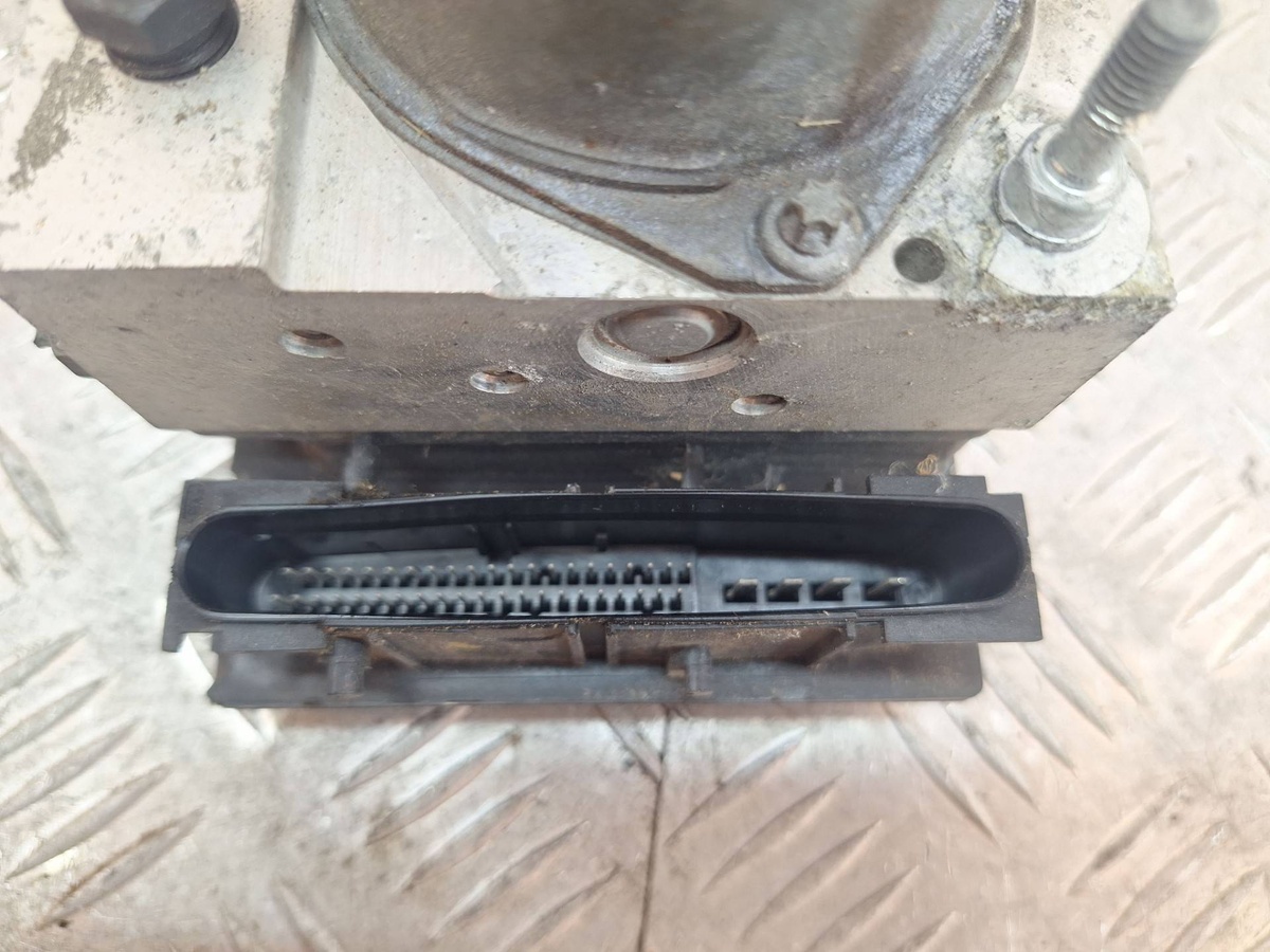 Блок ABS к Hyundai i30 2009