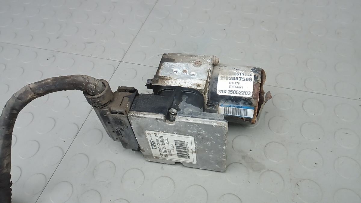 Блок ABS к Opel Vivaro 2008
