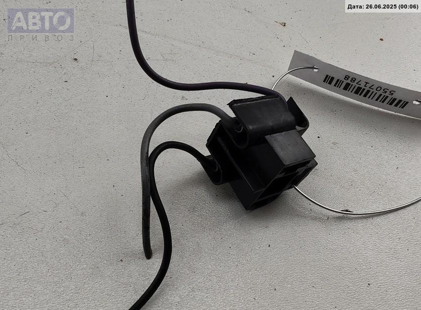 Разъем AUX / USB к Dacia Sandero 2008