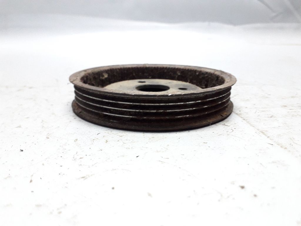 Шкив помпы к Kia Clarus 1999