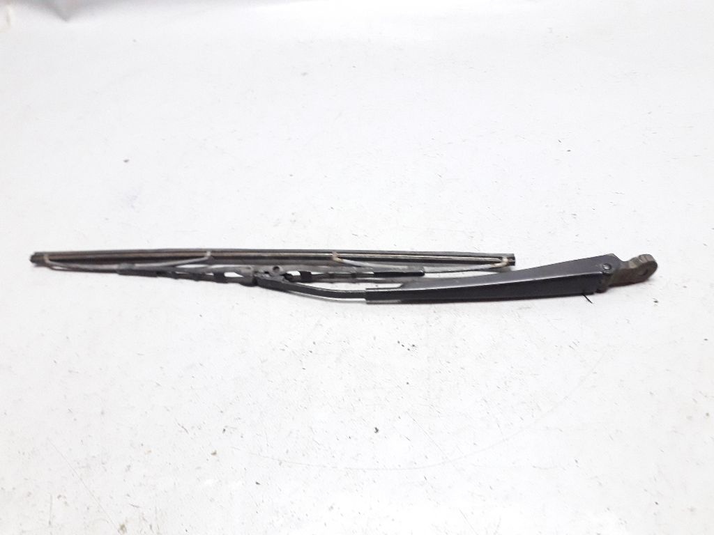 Щеткодержатель задний к Mercedes-Benz 100 2002