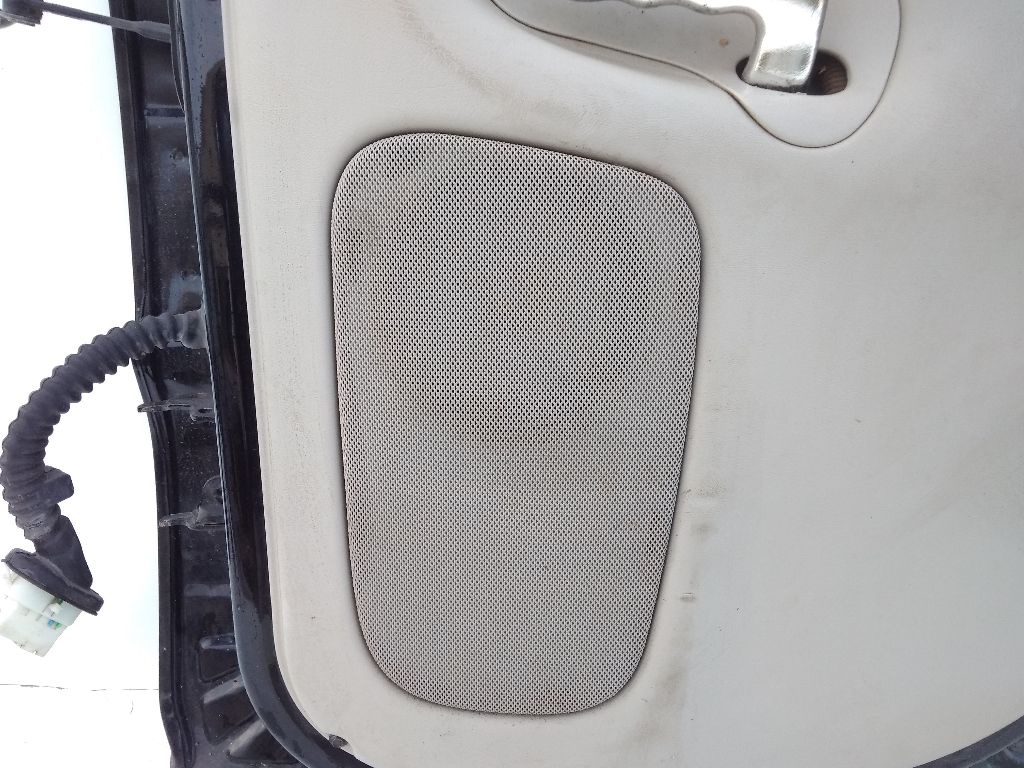Динамик к Cadillac Escalade 2005