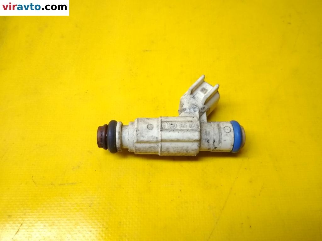Форсунка к Ford Focus 2000