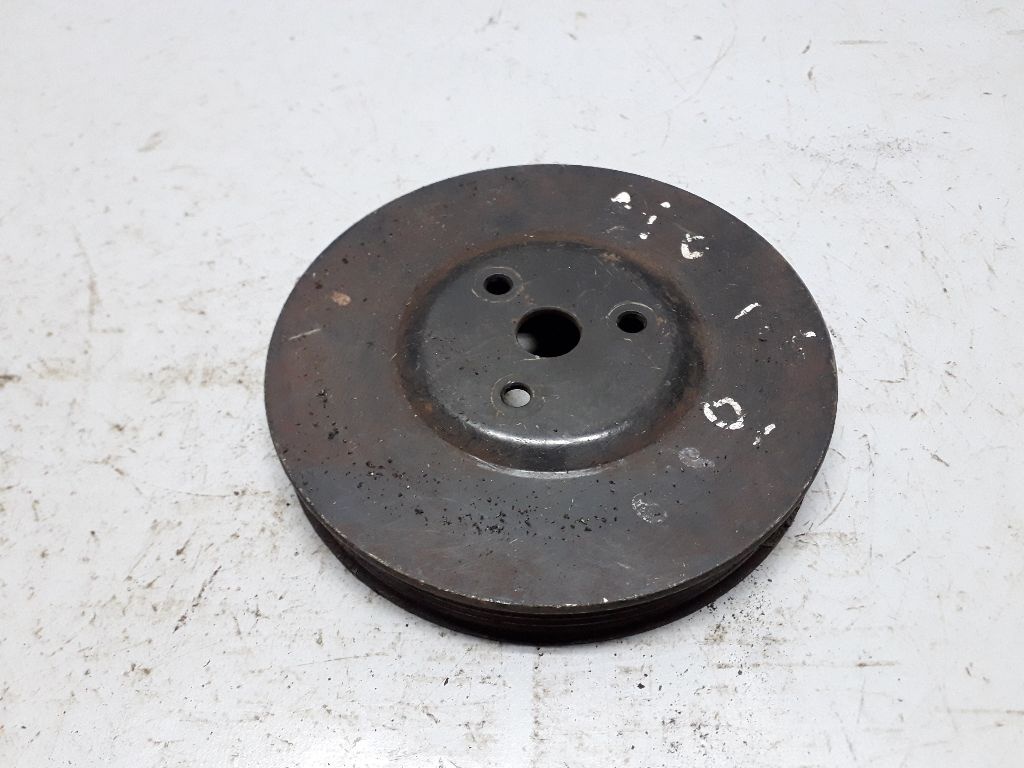 Шкив помпы к Kia Rio 2001
