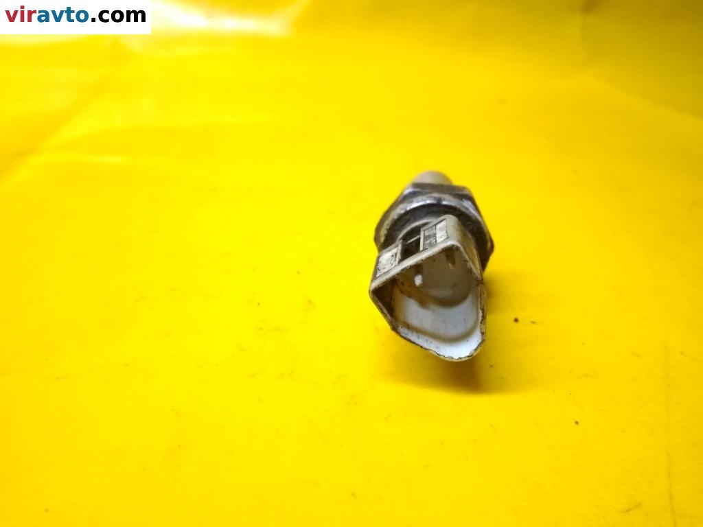 Датчик заднего хода (лягушка) к Ford Focus 2000