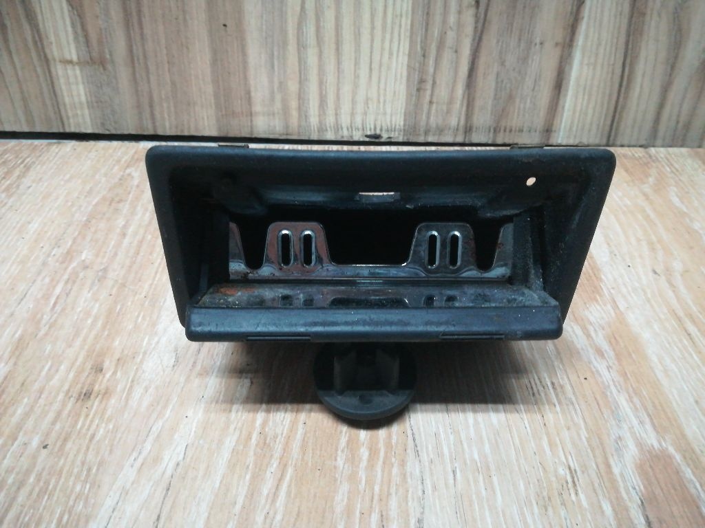 Пепельница к Citroen XM 1998