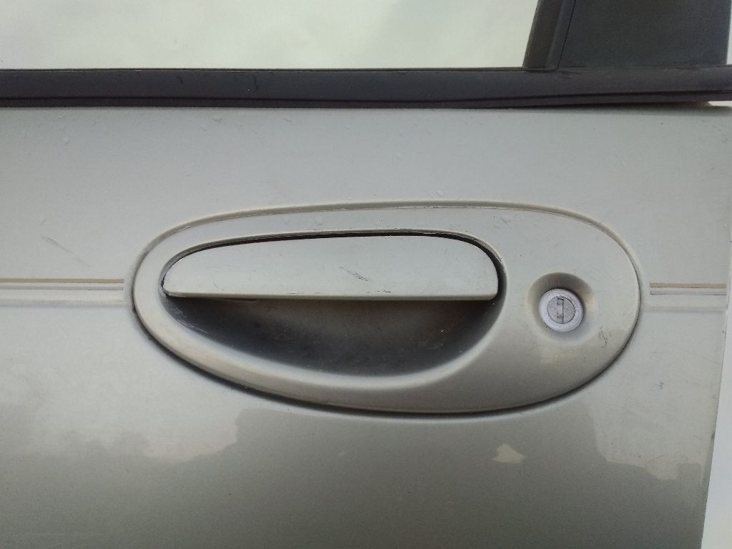 Ручка наружная передняя левая к Chrysler Intrepid 2002