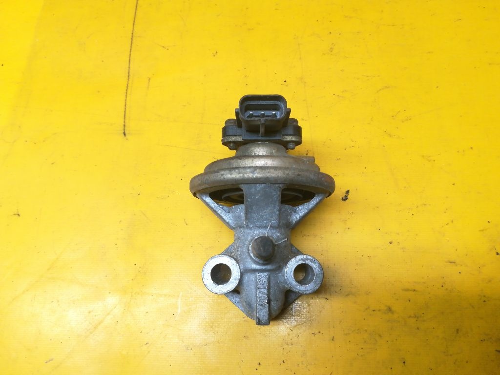Клапан EGR к Mazda 323 1996