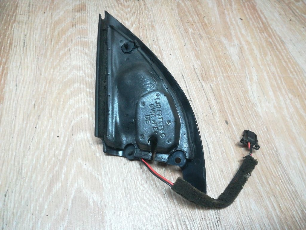 Динамик к Volkswagen Golf 2003