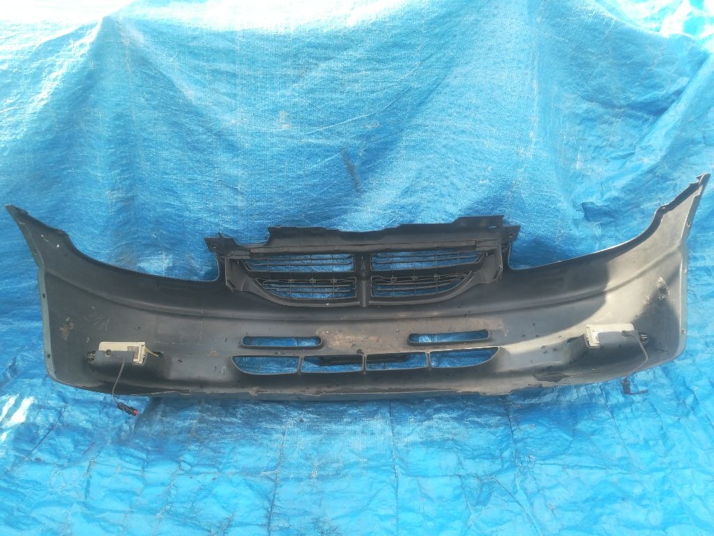 Бампер передний к Dodge Caravan 1999