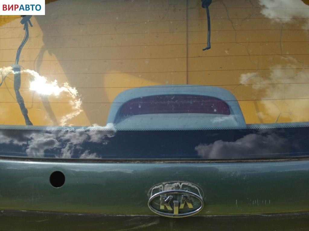 Стоп-сигнал к Kia Rio 2002
