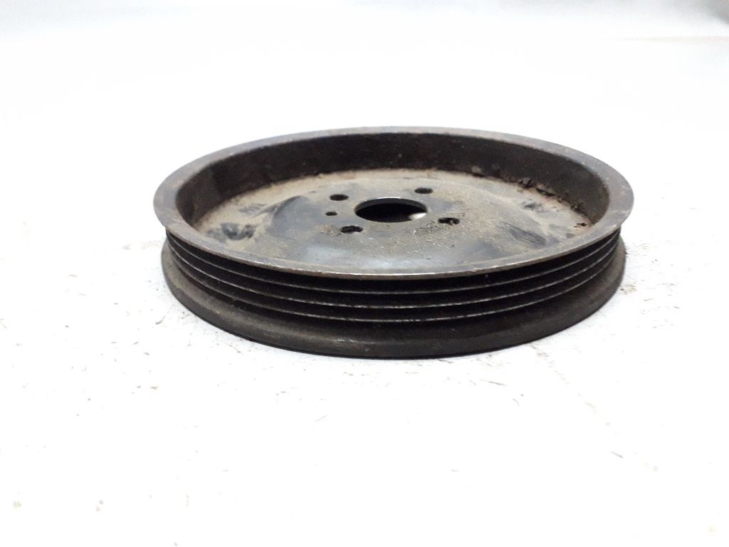Шкив помпы к Hyundai Lantra 1996