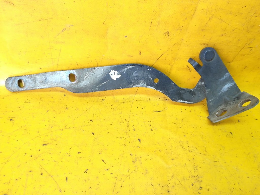 Петля капота к Ford Mondeo 1996