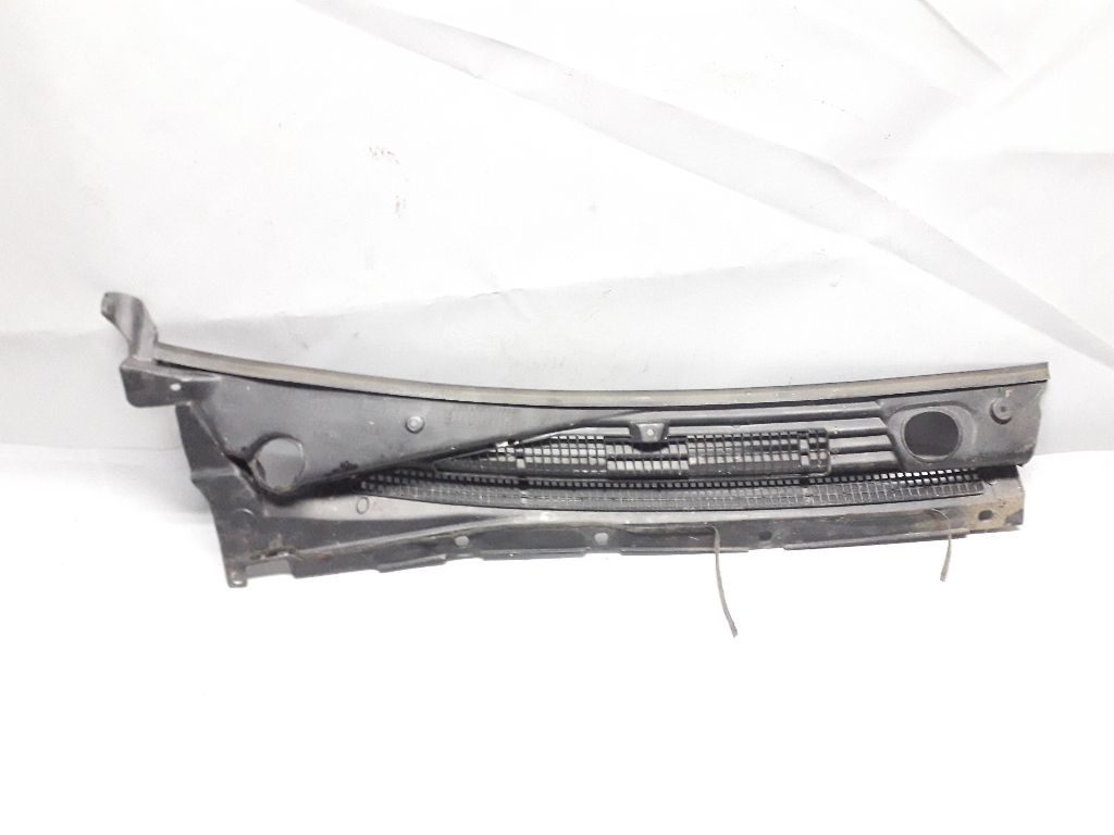 Дождевик к Nissan Almera 1996