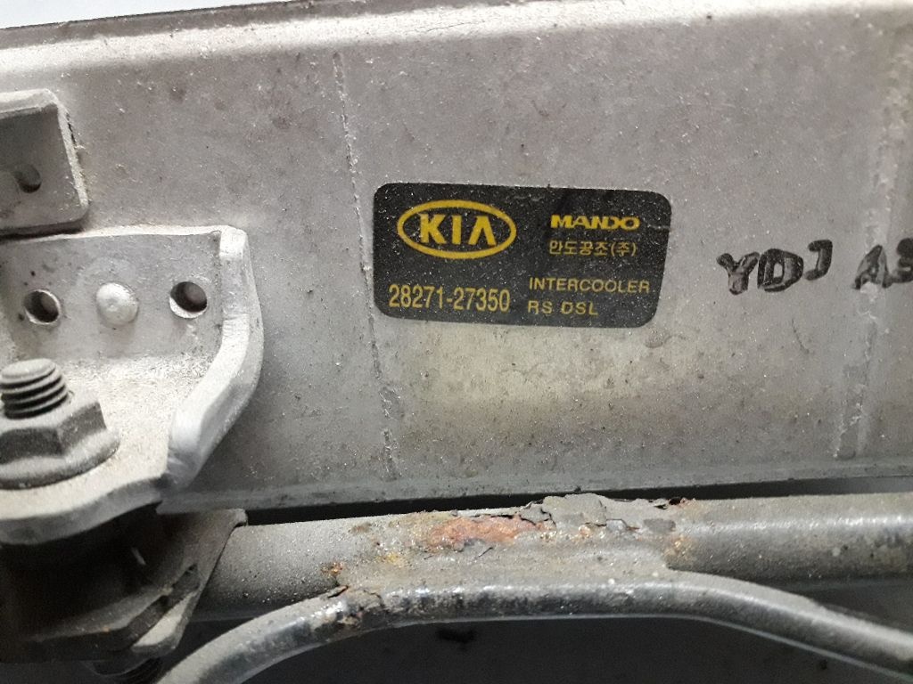 Интеркулер к Kia Carens 2003