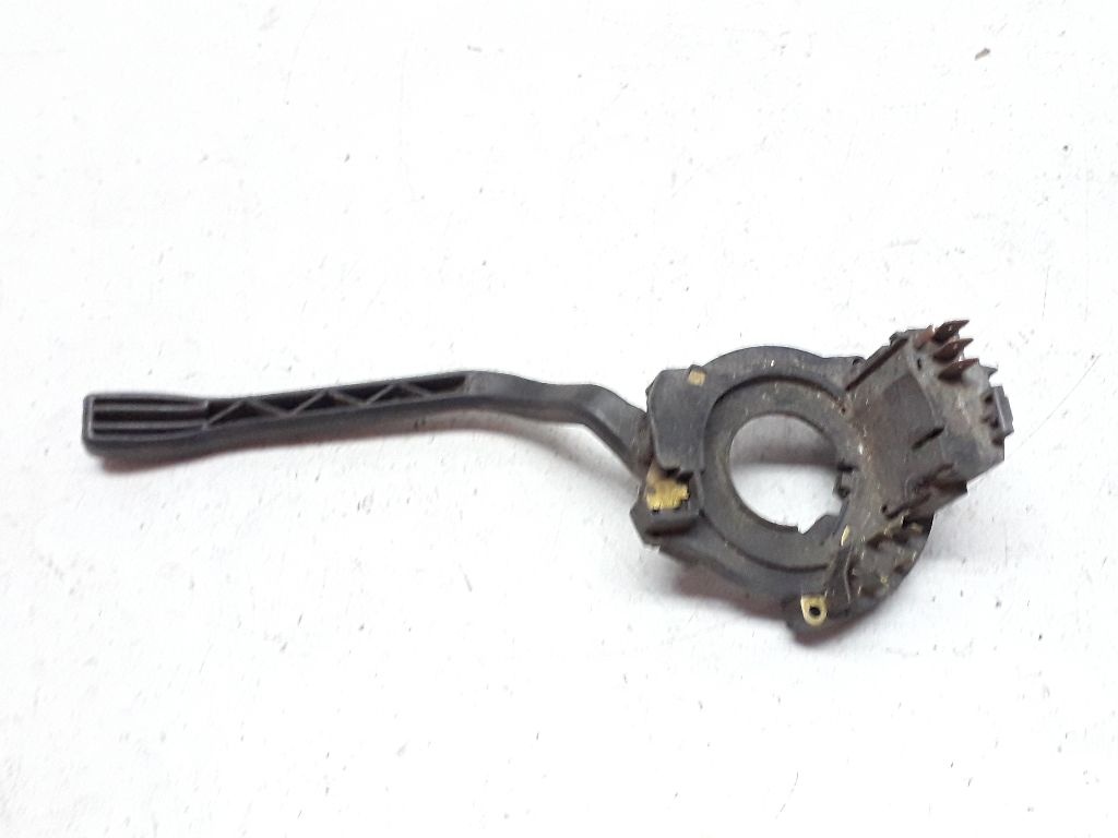 Переключатель дворников к Volkswagen Jetta 1985