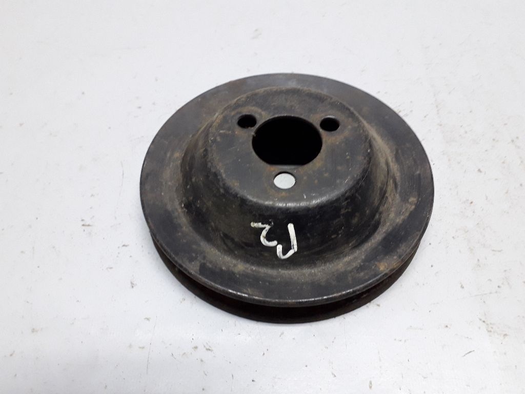 Шкив помпы к Volkswagen Golf 1990