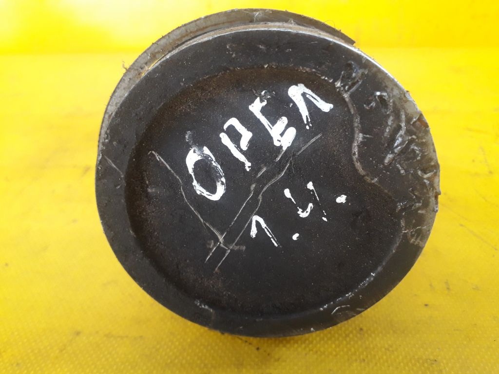 Поршень к Opel Corsa 1997