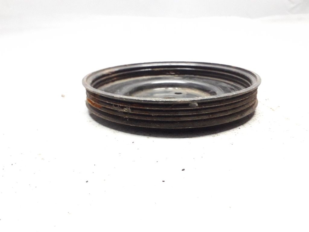 Шкив помпы к Mazda Xedos 6 1996