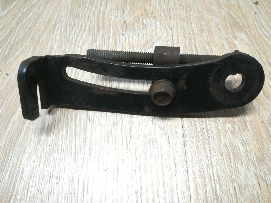 Натяжитель к Kia Clarus 1997