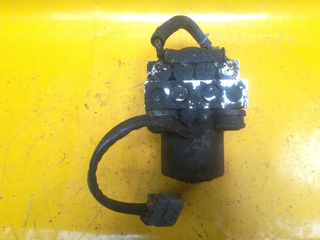 Блок ABS к Mazda Xedos 9 1997
