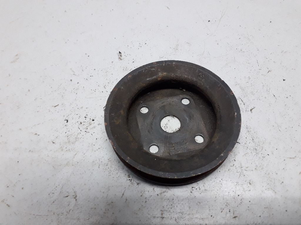 Шкив к Nissan Primera 1996