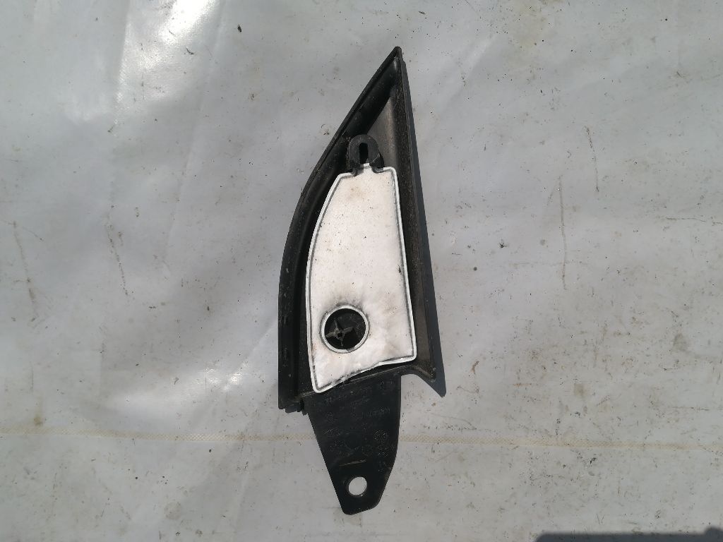 Накладка на зеркало к Ford Escape 2006