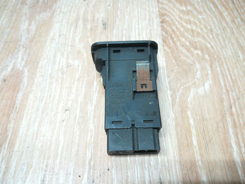 Кнопка  к Rover 400 1998