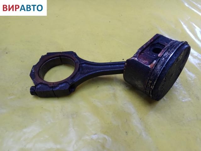Поршень к Toyota Camry 1998