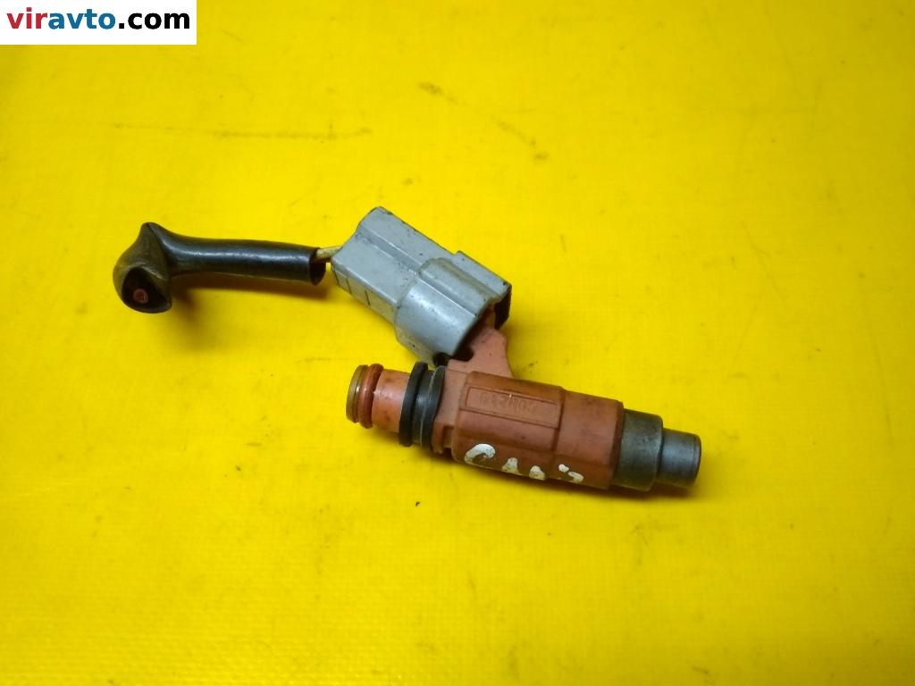 Форсунка к Mitsubishi Carisma 1999