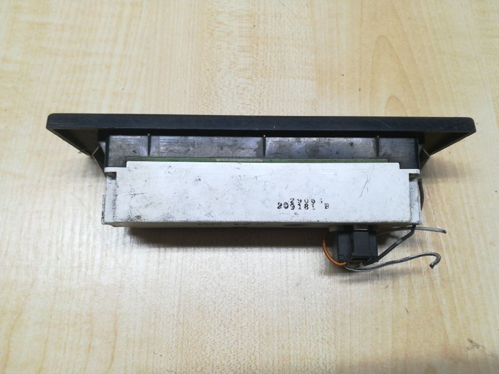 Часы к Suzuki Swift 1996