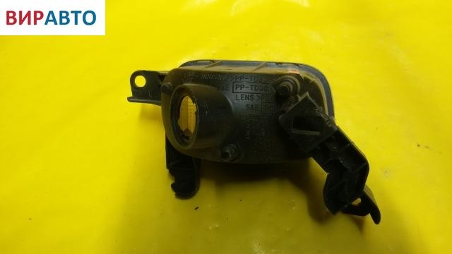 Фонарь противотуманный правый к Mazda 323 1996