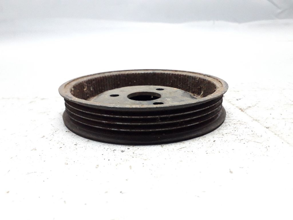 Шкив помпы к Kia Shuma 2000