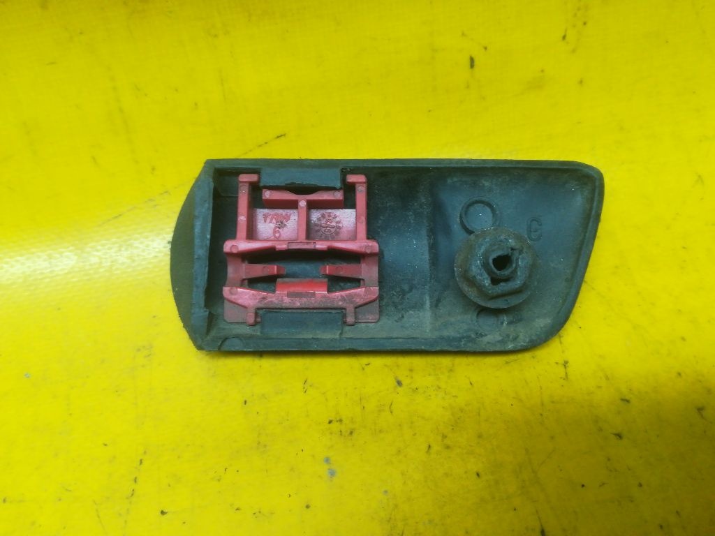 Молдинг крыла к Renault 19 1994