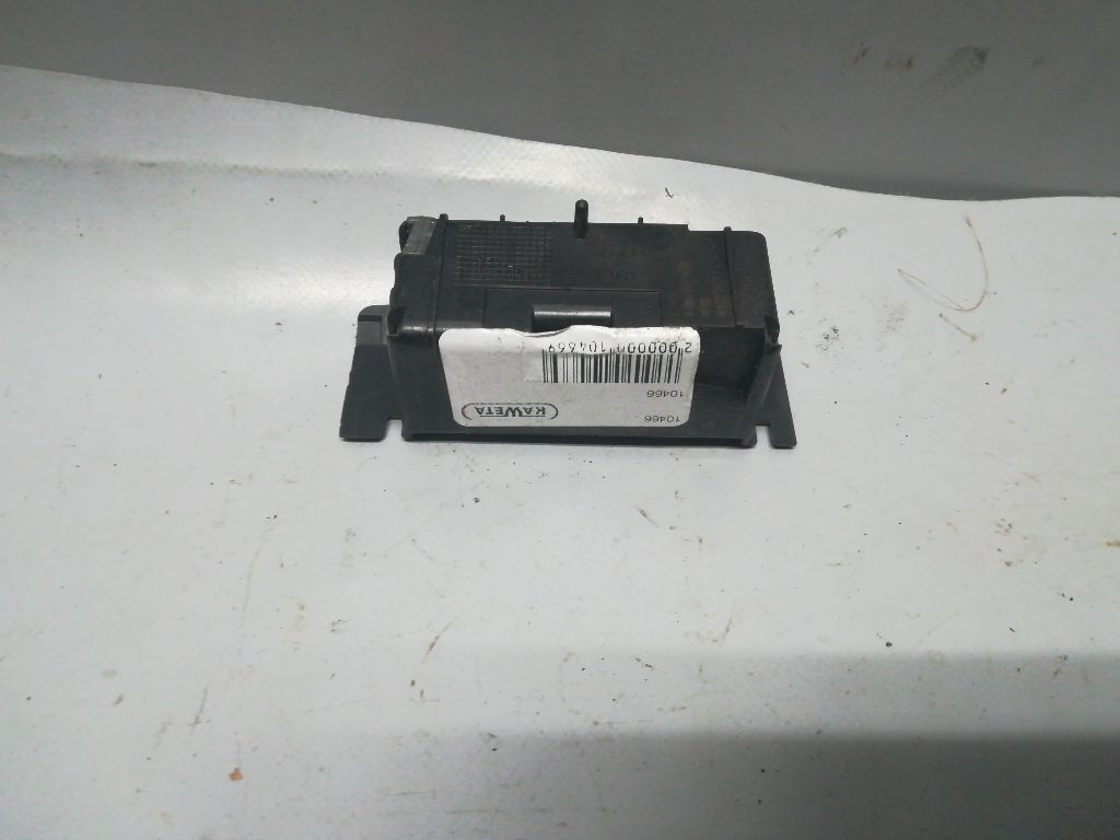 Пепельница к Audi A6 2003