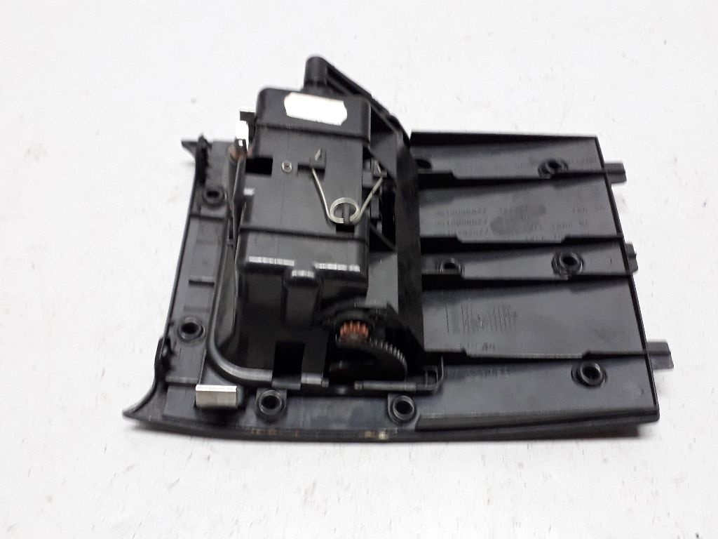 Пепельница к Peugeot 406 1998