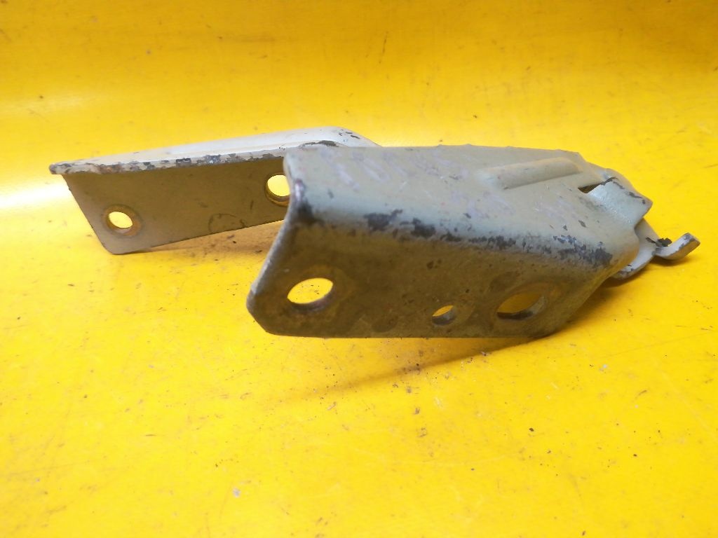 Петля капота к Ford Focus 2000
