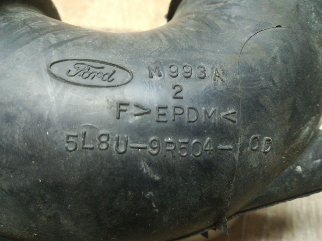 Гофра инжектора к Ford Escape 2006