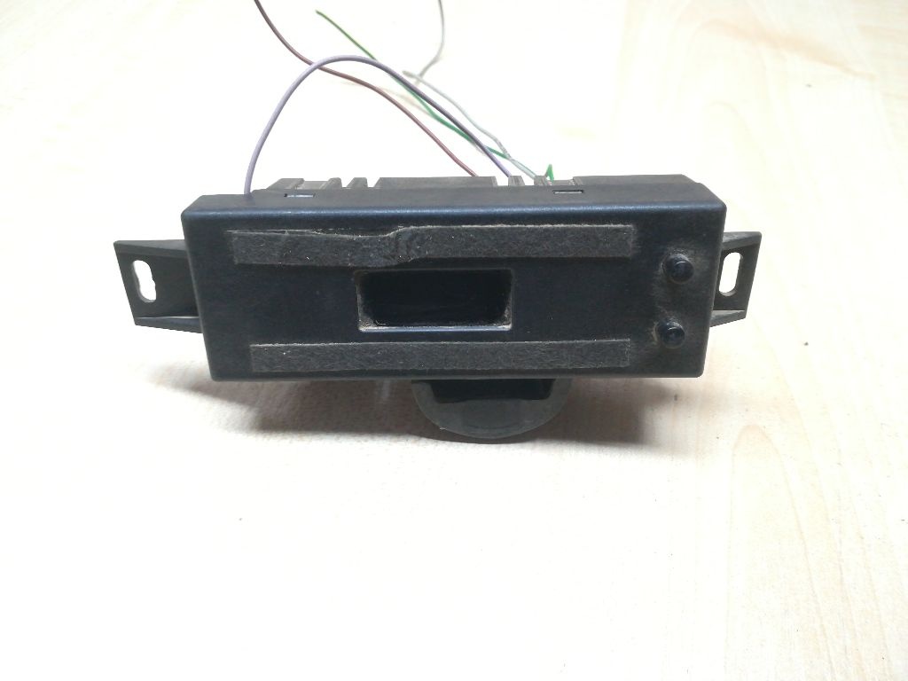 Часы к Peugeot 405 1995