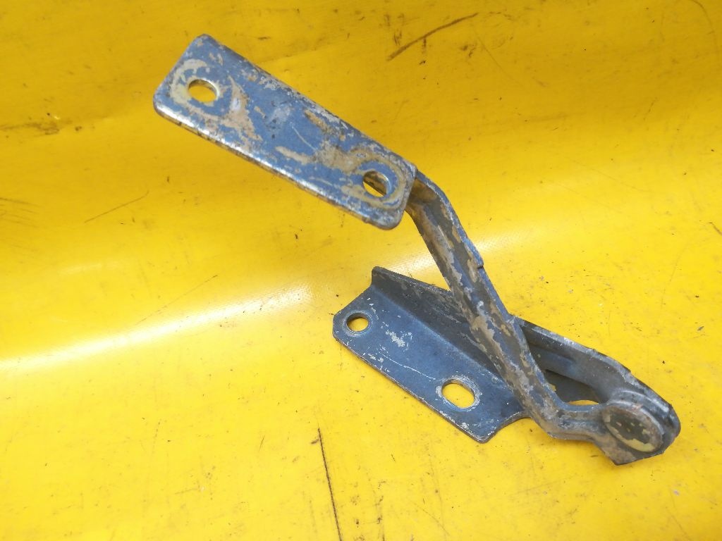Петля капота к Ford Focus 2000