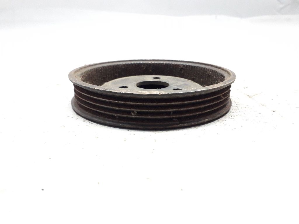 Шкив помпы к Kia Shuma 2000