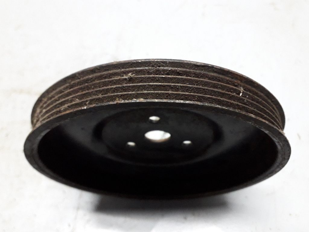 Шкив помпы к Kia Sephia 1996
