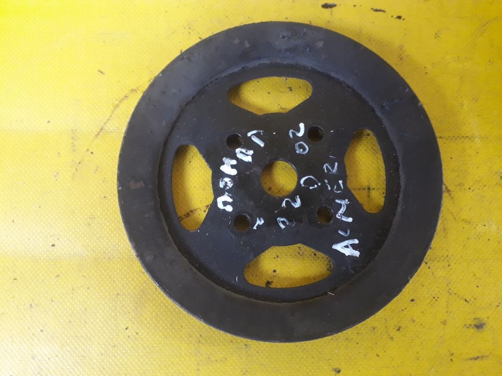 Шкив к Nissan Almera 2002
