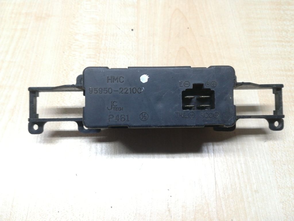 Часы к Hyundai Accent 1998